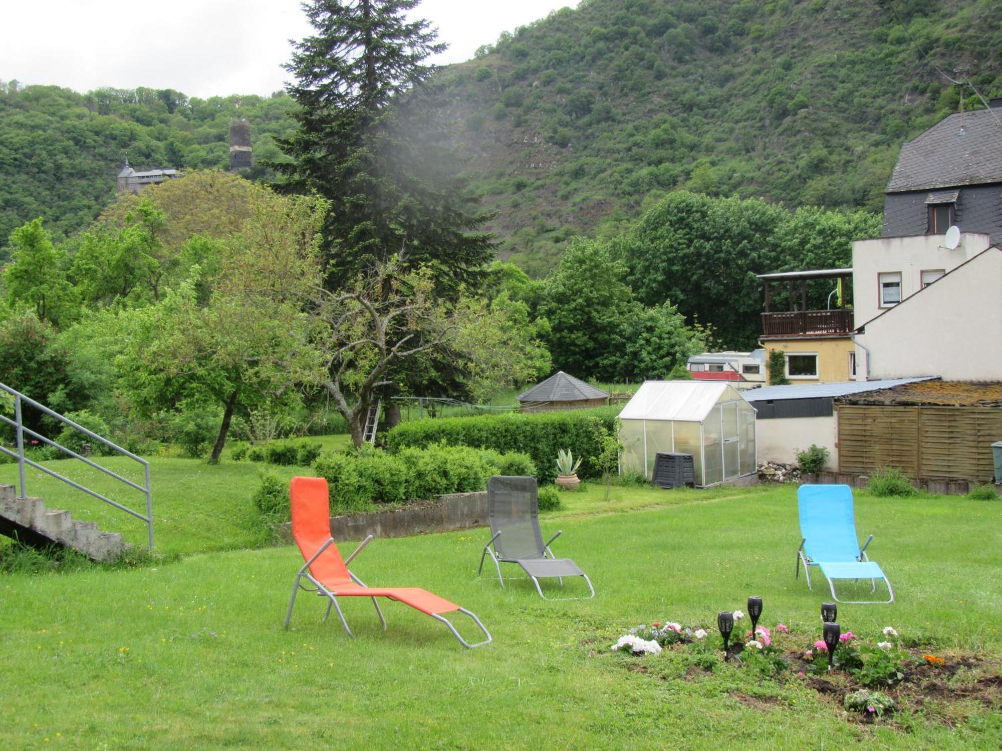 Ferienhaus Leopold Mit Burgblick An Der Mosel Burgen  Extérieur photo